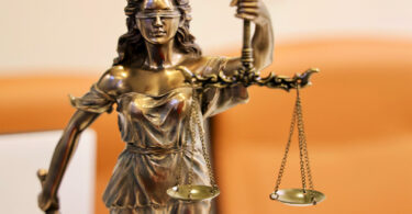 Gelişmiş Hukuk Düzeninin Temelinde Gelişmiş Kural Algısı Vardır